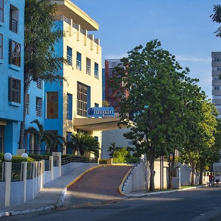 Tulipan Hotel Havana Exterior photo