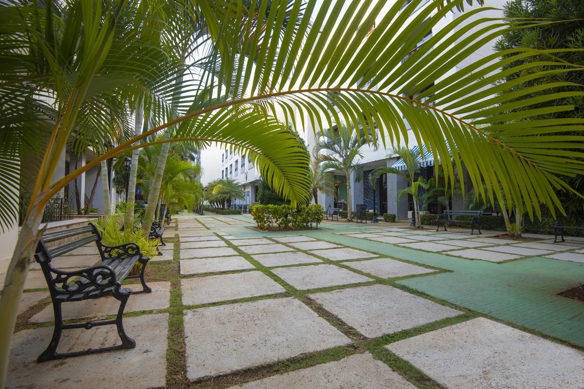 Tulipan Hotel Havana Exterior photo