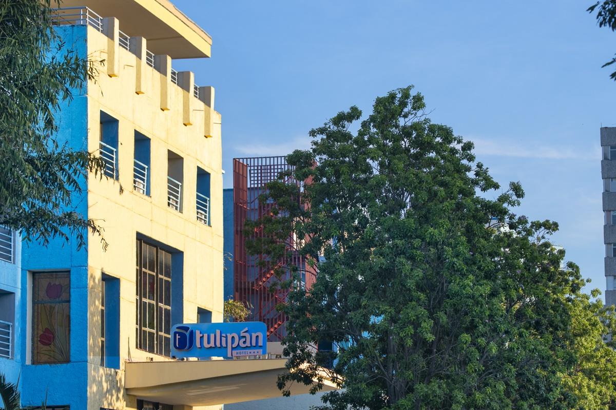 Tulipan Hotel Havana Exterior photo